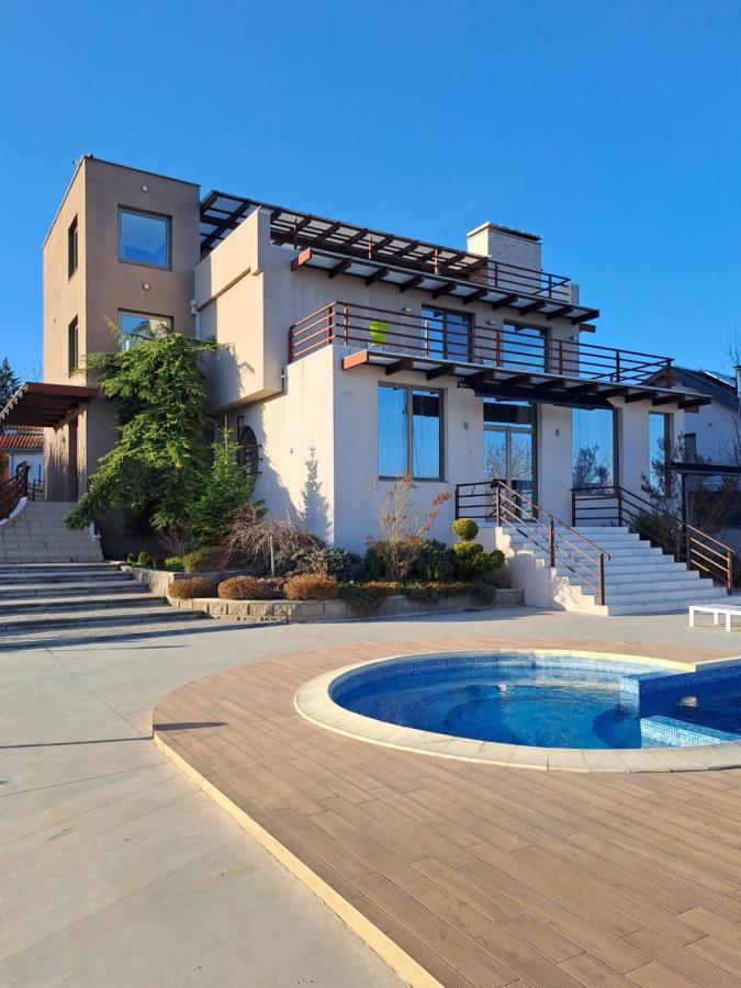 Villa Sunny Side Apartment Skopje Dolno Solnje Exteriör bild