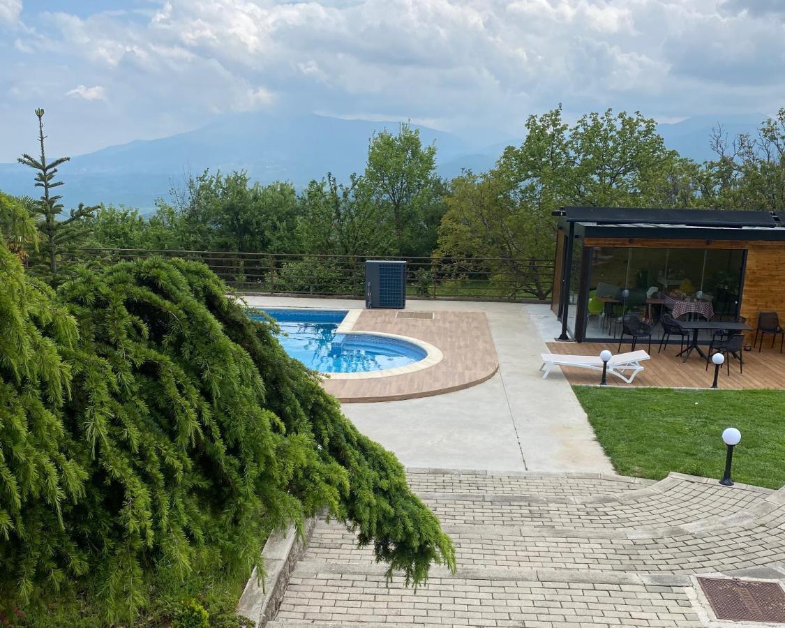 Villa Sunny Side Apartment Skopje Dolno Solnje Exteriör bild